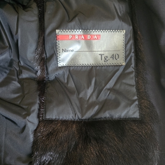 Prada Black Nylon Button Up/Zipper Utility Jacket Shacket Fur Lined Size 6 - Picture 7 of 10